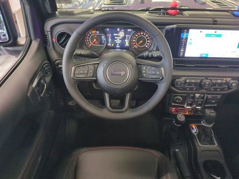 New 2026 Jeep Wrangler Unlimited Rubicon image 15