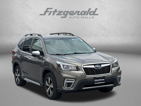 Used 2019 Subaru Forester Touring AWD/4WD image 1