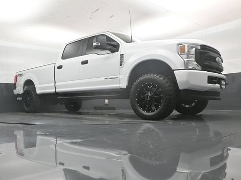 Used 2022 Ford F250 XL w/ Power Equipment Group AWD/4WD image 44
