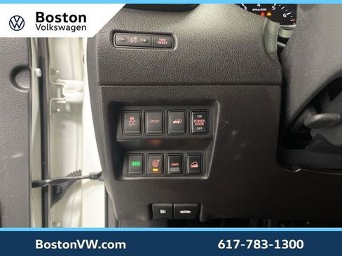 Used 2015 Nissan Rogue SL w/ SL Premium Package image 20