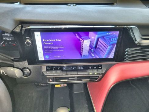 Used 2025 Toyota Camry XSE w/ Premium Plus Package image 18