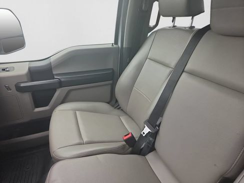 Used 2022 Ford F250 XL w/ Power Equipment Group AWD/4WD image 12