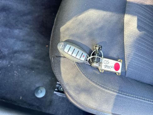 Used 2024 Nissan Altima 2.5 SV image 22