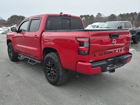Used 2022 Nissan Frontier SV image 7
