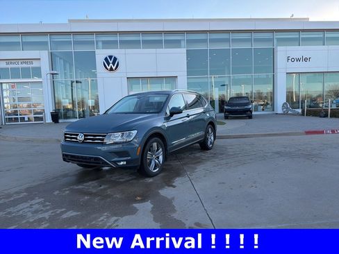 Used 2021 Volkswagen Tiguan SEL w/ 3-Row Tiguan MDO Package image 1