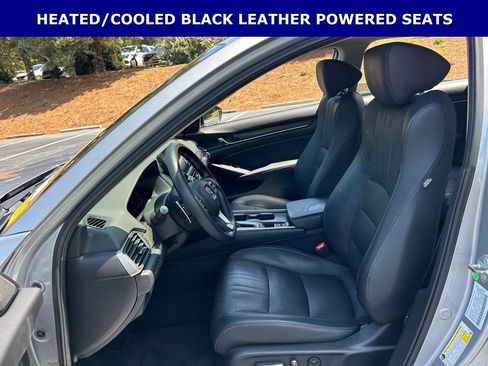 Used 2018 Honda Accord Touring image 5