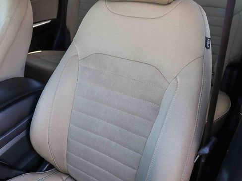 Certified 2023 Ford Edge SE w/ Black Appearance Package AWD/4WD image 26