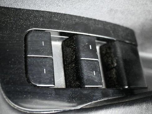 Used 2019 Tesla Model 3 Long Range image 22