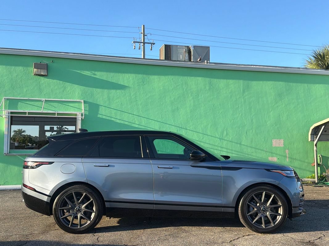 Used 2022 Land Rover Range Rover Velar R-Dynamic S AWD/4WD image 5