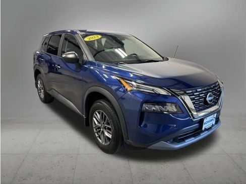 Used 2023 Nissan Rogue S AWD/4WD image 8