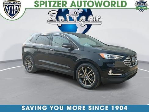 Used 2019 Ford Edge Titanium w/ Cold Weather Package AWD/4WD image 2