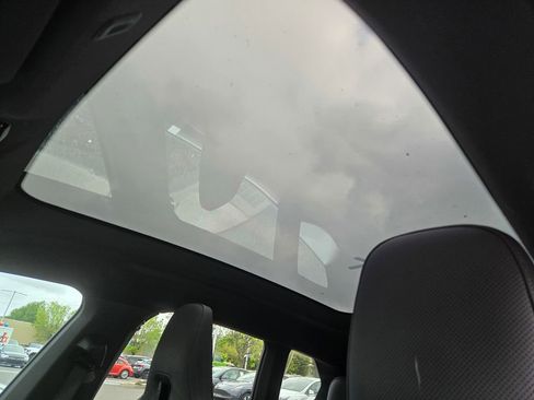 Used 2024 BMW iX xDrive50 w/ Sport Package image 23