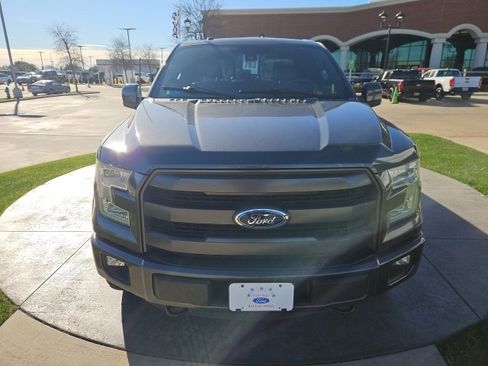 Used 2016 Ford F150 Lariat w/ Equipment Group 502A Luxury image 2