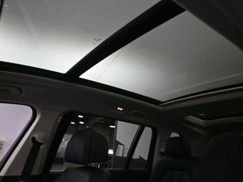 Used 2023 BMW X7 xDrive40i AWD/4WD image 12
