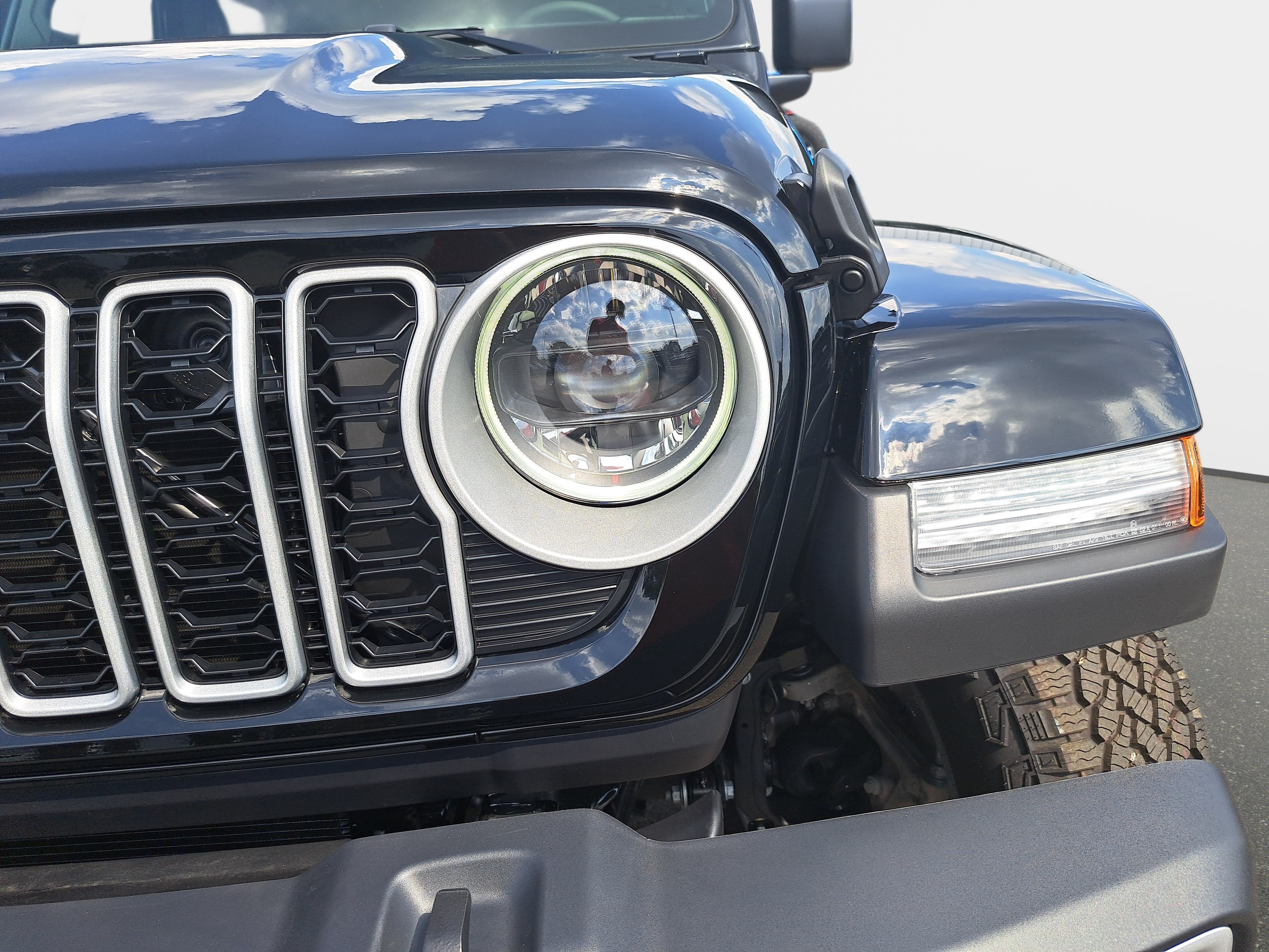 New 2027 Jeep Wrangler Unlimited Sahara AWD/4WD image 26