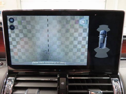 Used 2024 Lincoln Navigator L Reserve w/ Equipment Group 201A image 18