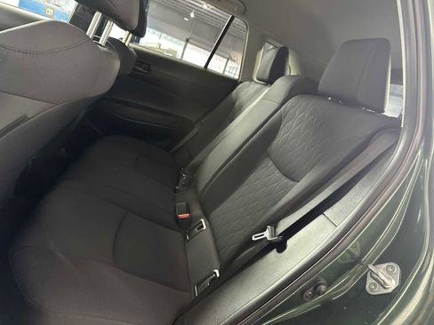 Used 2024 Toyota Corolla Cross LE image 23