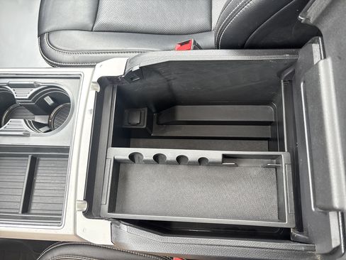 Used 2021 Ford F250 Lariat image 5