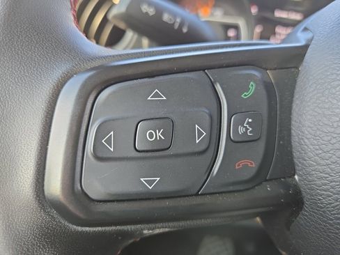 Used 2024 Jeep Wrangler Unlimited Rubicon image 31