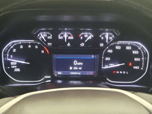 Used 2019 GMC Sierra 1500 SLE w/ SLE Value Package image 23