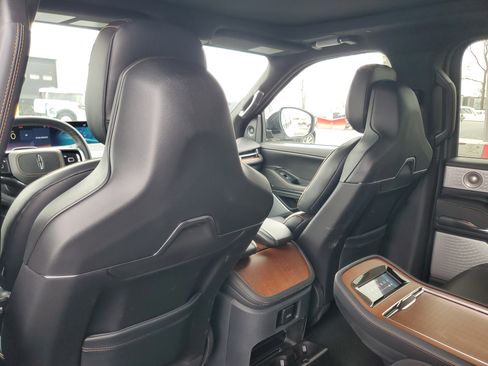 New 2026 Lincoln Navigator Black Label image 28