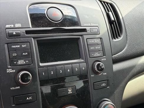 Used 2012 Kia Forte EX FWD image 13