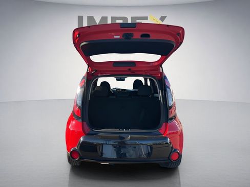 Used 2016 Kia Soul + FWD image 22