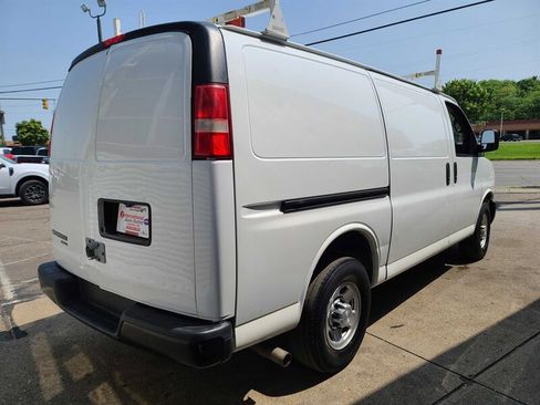 Used 2015 Chevrolet Express 2500 2500 3DR CARGO VAN /V8 image 5