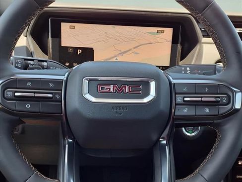 New 2026 GMC Terrain AT4 w/ Technology Package II AWD/4WD image 20