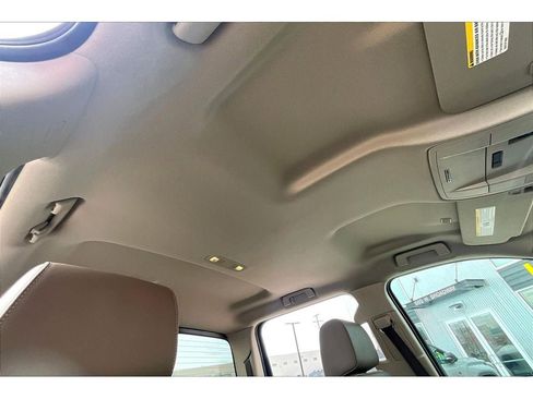 Used 2018 GMC Sierra 1500 SLT image 18