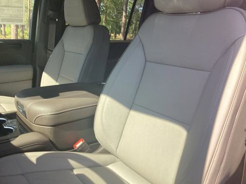 New 2026 GMC Yukon XL Elevation w/ LPO, Floor Liner Package image 36