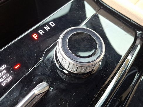 Used 2023 Jeep Grand Cherokee Limited w/ Trailer Tow Prep Group (B) image 30