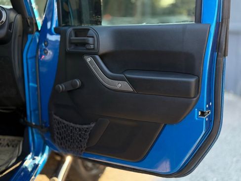 Used 2015 Jeep Wrangler Sport w/ Quick Order Package 24S image 11