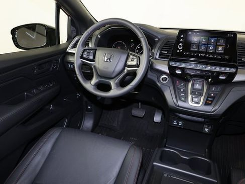 Used 2026 Honda Odyssey Sport-L image 9