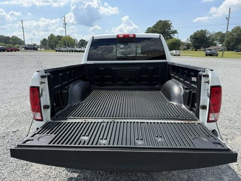 Used 2016 RAM 1500 Big Horn AWD/4WD image 12
