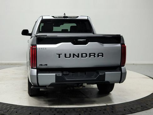 Used 2025 Toyota Tundra Platinum AWD/4WD image 7