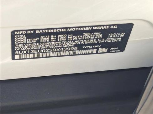 Certified 2025 BMW X5 sDrive40i w/ Climate Comfort Package image 26