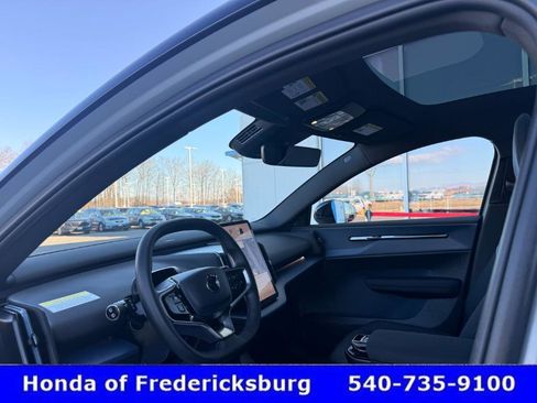Used 2025 Volvo EX30 Ultra image 31