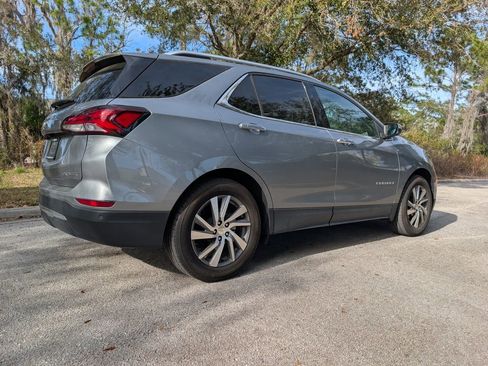 Used 2024 Chevrolet Equinox Premier image 8