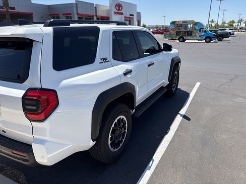 Used 2025 Toyota 4Runner TRD Off-Road AWD/4WD image 14