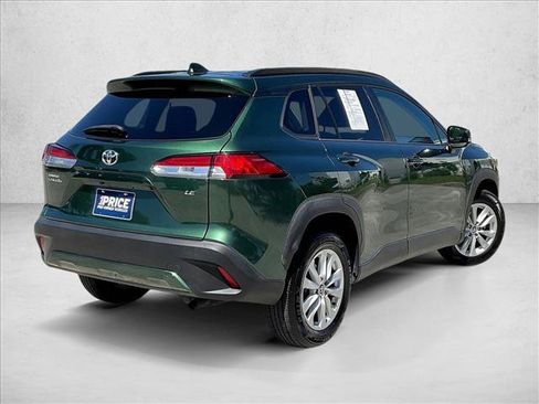 Used 2022 Toyota Corolla Cross LE w/ Moonroof Package FWD image 2