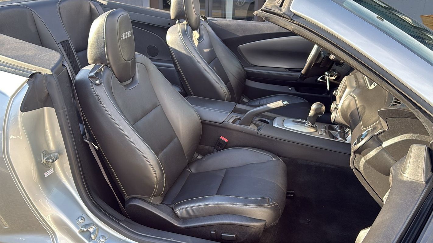 Used 2015 Chevrolet Camaro SS w/ RS Package RWD image 23