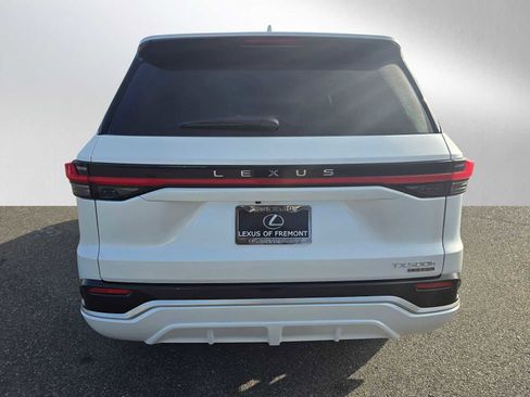 New 2026 Lexus TX 500h AWD image 4