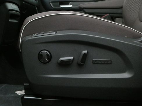 New 2025 Volkswagen ID. Buzz Pro S Plus image 10