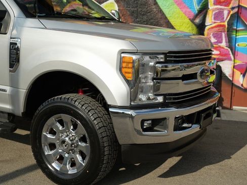 Used 2017 Ford F250 Lariat w/ Chrome Package image 2