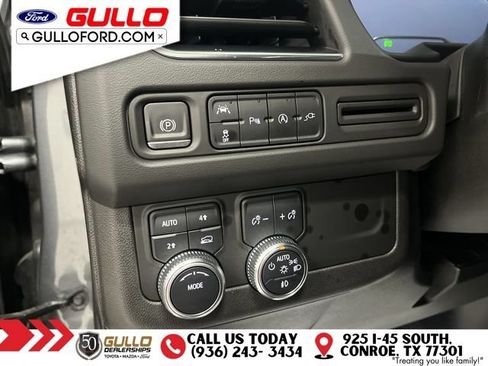 Used 2022 GMC Yukon XL SLE w/ Gmc Pro Safety Plus Package AWD/4WD image 20