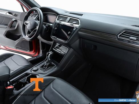 Used 2024 Volkswagen Tiguan SEL R-Line image 34