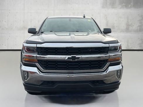Used 2018 Chevrolet Silverado 1500 LT w/ All Star Edition image 2
