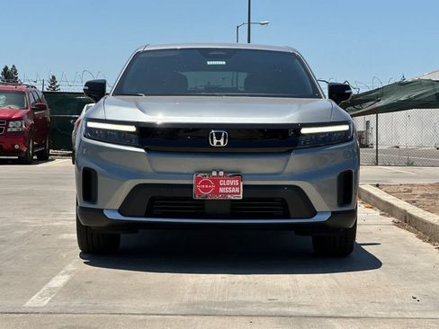 Used 2025 Honda Prologue EX image 11