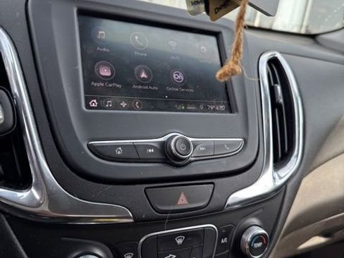 Used 2020 Chevrolet Equinox LT image 13